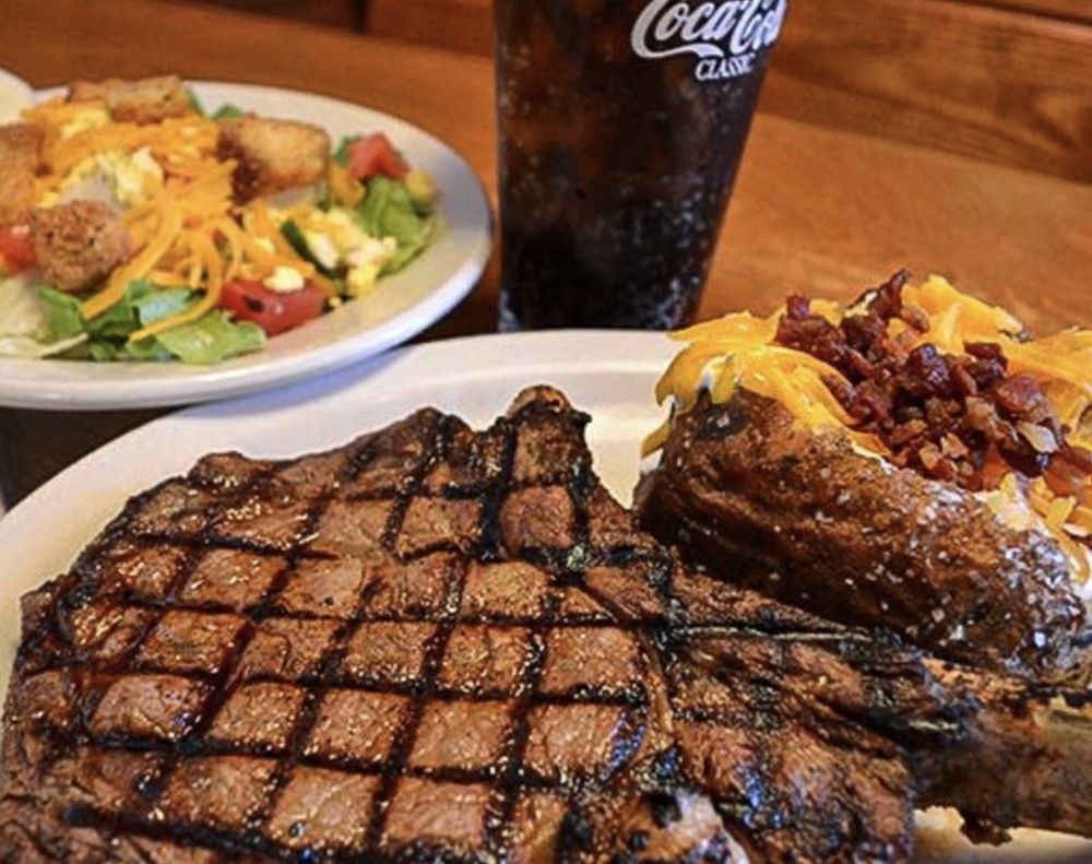 Food from Texas Roadhouse