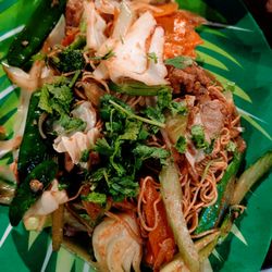 San Vuon Restaurant & Cafe - Mi Xao Bo