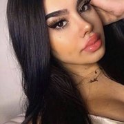 LIPS AND HIPS BEAUTY BAR - Updated July 2025 - 26 Reviews