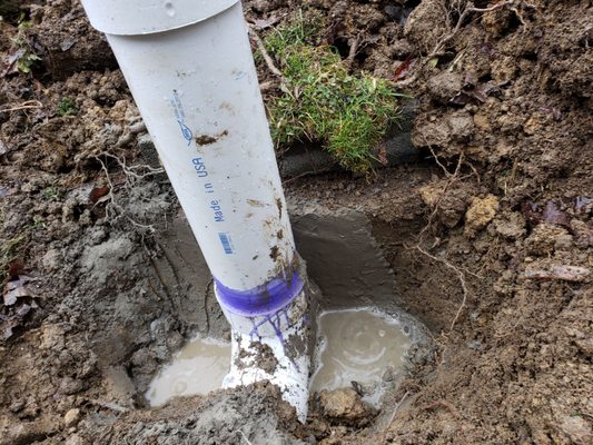 Owl Creek Contracting Logo