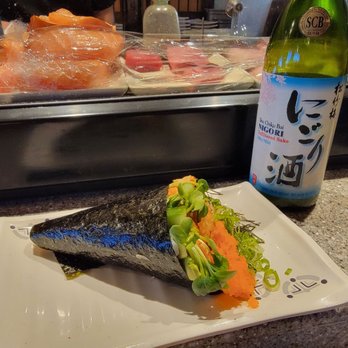 Momo Sushi - Spicy scallop hand roll & Nigori unfiltered Sake - Sushi Bars Near Me - Henderson, Nevada Momo Sushi - Spicy scallop hand roll & Nigori unfiltered Sake - Sushi Bars Near Me - Henderson, Nevada