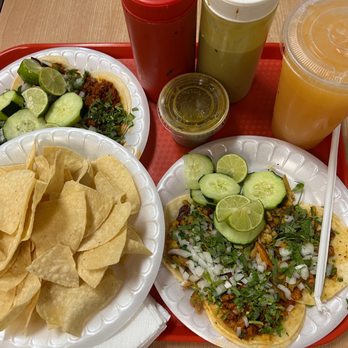 Tacos Huicho - Street tacos and chips and salsa - Mexican Near Me - Phoenix, Arizona