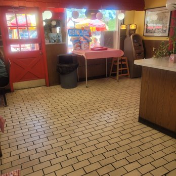 Bunny Hutch - Burgers Near Me - Lincolnwood, Illinois Bunny Hutch - Burgers Near Me - Lincolnwood, Illinois