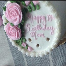 Yellow strawberry filling cake
