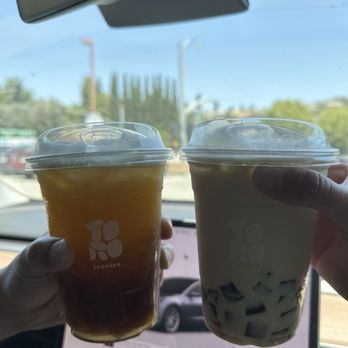 Torotea - Jasmine oolong tea w/ black tea tapioca mochi and misty oolong milk tea w/ brown sugar tapioca mochi - Coffee & Tea Near Me - Diamond Bar, California