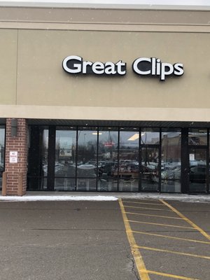 Great Clips 3195 Dayton Xenia Rd Ste 700 Beavercreek Plaza Beavercreek Oh Hair Salons Mapquest