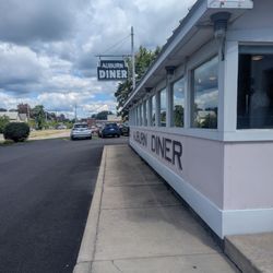 Auburn Diner