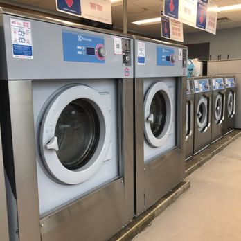 The Laundry Room - Large washers ($5.00-$5.25/load) - Laundromat Near Me - Charlotte, North Carolina The Laundry Room - Large washers ($5.00-$5.25/load) - Laundromat Near Me - Charlotte, North Carolina