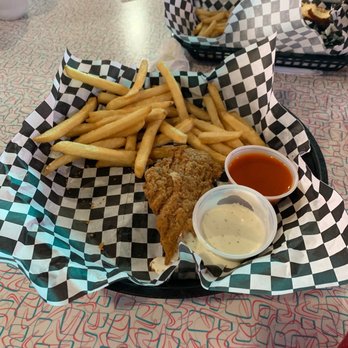 Beeps Diner - Chicken tenders and fries - Diners Near Me - Simi Valley, California