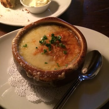 Metropolitan Grill - Richly flavored french onion soup - American Near Me - Seattle, Washington Metropolitan Grill - Richly flavored french onion soup - American Near Me - Seattle, Washington