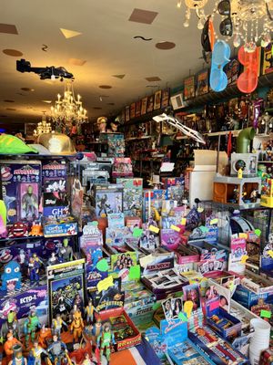 Fifty Two 80's A Totally Awesome Shop by null