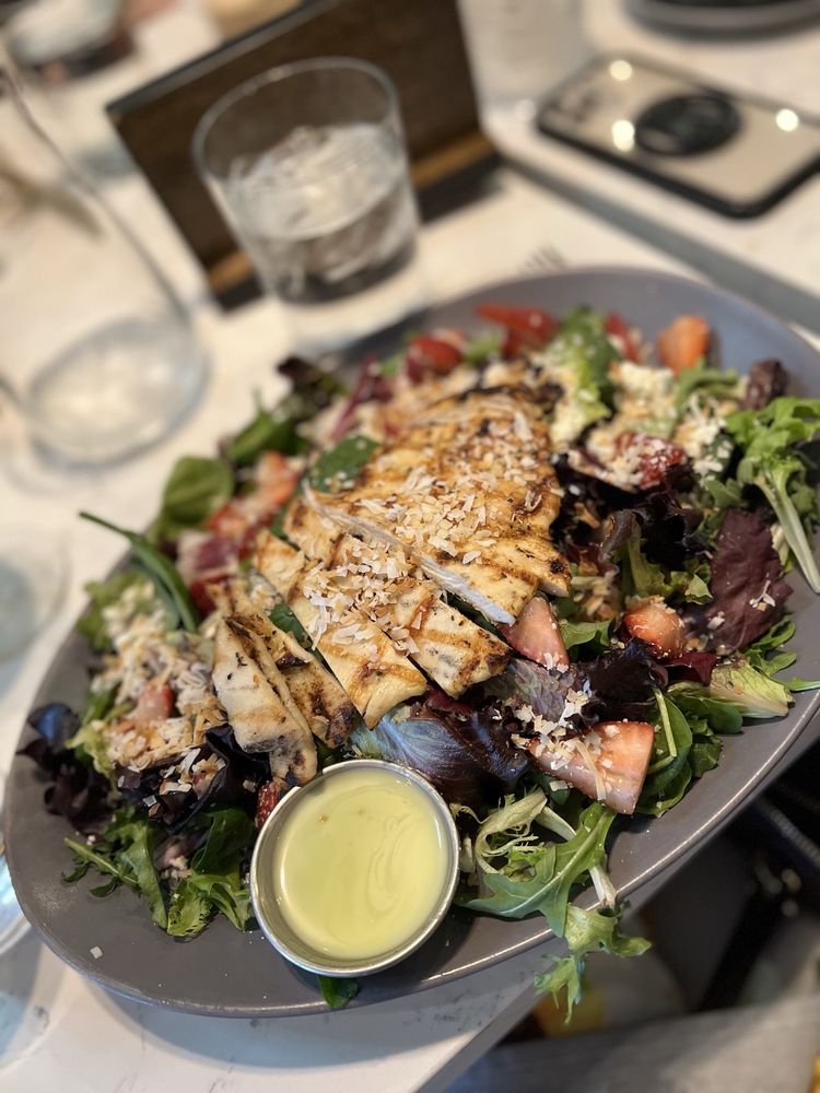 BLACKSHEEP WINE BAR & MERCHANT 228 Photos & 174 Reviews 98 S San Marcos Pl, Chandler, AZ