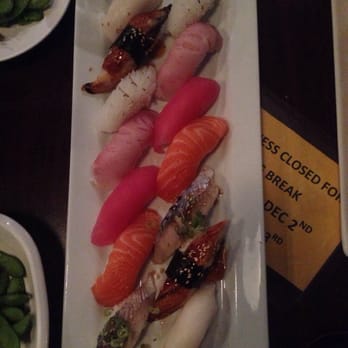 Mama M Sushi - Japanese Near Me - Pasadena, California