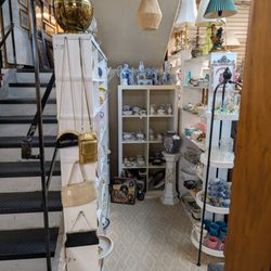 A.L. Antiques-Vintages-Craftons