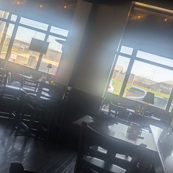 Positano Ristorante - Inside - Italian Near Me - Oakbrook Terrace, Illinois