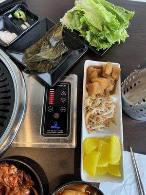 Yummy's Korean BBQ & Sushi 고기 전문 AYCE | Korean School 한글 학교 | Snowflake Shave Ice Bingsoo by null