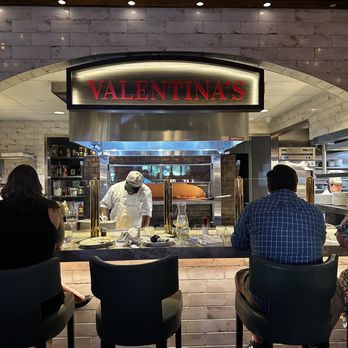 Valentina's - Amazing pizza oven. Yes GF! - Italian Near Me - Dublin, Ohio Valentina's - Amazing pizza oven. Yes GF! - Italian Near Me - Dublin, Ohio
