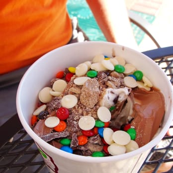 Yogurtland - Ice Cream & Frozen Yogurt Near Me - Bakersfield, California Yogurtland - Ice Cream & Frozen Yogurt Near Me - Bakersfield, California
