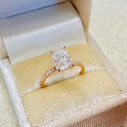 California Diamond Rings - Radiant Diamond Ring in Rose Gold