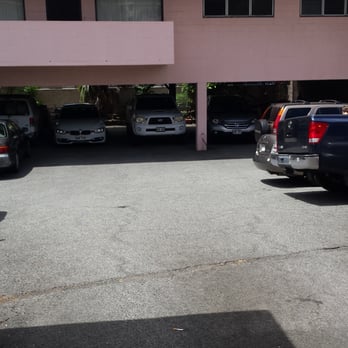 Aloha Cones - Tight parking lot in the back - Sushi Bars Near Me - Honolulu, Hawaii Aloha Cones - Tight parking lot in the back - Sushi Bars Near Me - Honolulu, Hawaii