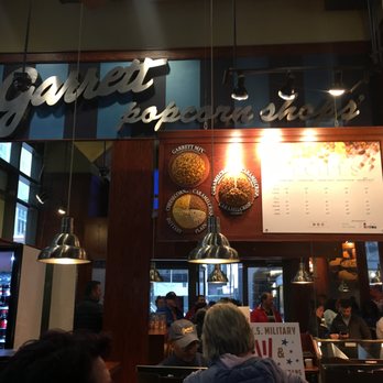 Garrett Popcorn Shops - Inside decor - Popcorn Shops Near Me - Chicago, Illinois