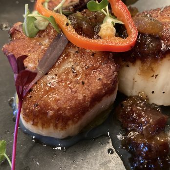 Baldamar - Whiskey Smith Scallops, close-up. - New American Near Me - Roseville, Minnesota Baldamar - Whiskey Smith Scallops, close-up. - New American Near Me - Roseville, Minnesota