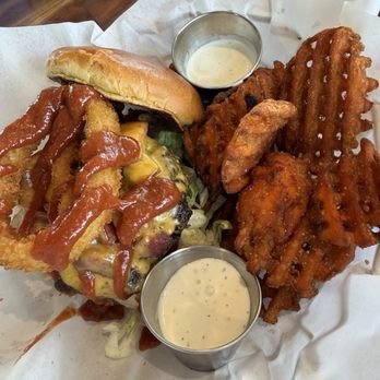Skip's Kitchen - Western burger - Burgers Near Me - Carmichael, California Skip's Kitchen - Western burger - Burgers Near Me - Carmichael, California