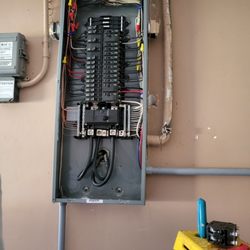 Chambers Electric - Nice panel work