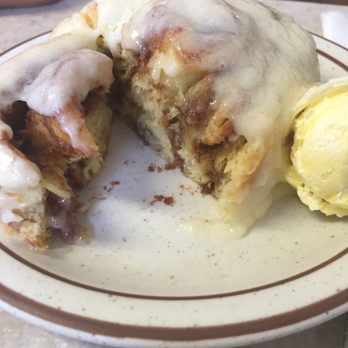Mom's Kitchen - Cinnamon roll from the inside! - Diners Near Me - North Bend, Oregon Mom's Kitchen - Cinnamon roll from the inside! - Diners Near Me - North Bend, Oregon