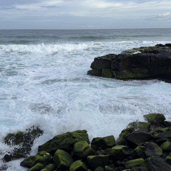 Secret Beach & Lava Pools - Beaches Near Me Secret Beach & Lava Pools - Beaches Near Me