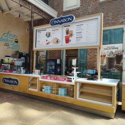 Cinnabon is so good.