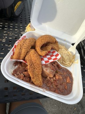 Queens Cuisine by null