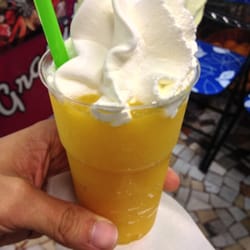 Gelateria Aloha - Granita Maracuja e Mango con aggiunta di panna! BUONA BUONA BUONA!!!