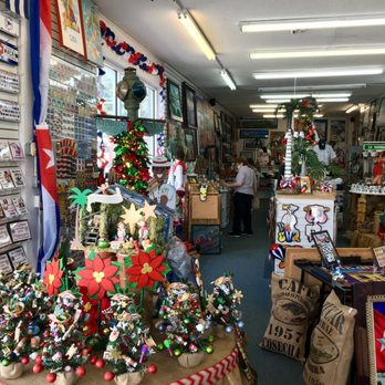 Sentir Cubano - Jewelry Near Me - Miami, Florida Sentir Cubano - Jewelry Near Me - Miami, Florida