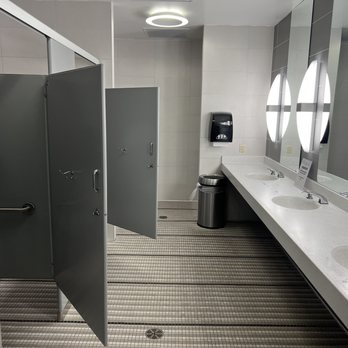 LA Fitness - Bathrooms have been upgraded, really nice. - Gyms Near Me - Severn, Maryland