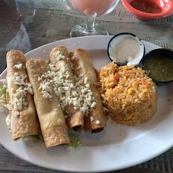 La Carreta - Ponchatoula - Flautas - Mexican Near Me - Ponchatoula, Louisiana