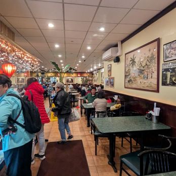 Nam Son Vietnamese Restaurant - Inside - Vietnamese Near Me - New York, New York