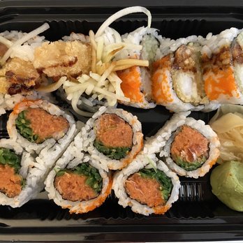 Omiya Sushi - American Dream Roll (Top) Tasty Roll (Bottom) - Japanese Near Me - Brooklyn, New York Omiya Sushi - American Dream Roll (Top) Tasty Roll (Bottom) - Japanese Near Me - Brooklyn, New York