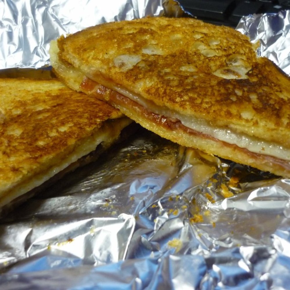 Murray's Cheese - Bleecker - jamon serrano and manchego - Cheese Shops Near Me - New York, New York Murray's Cheese - Bleecker - jamon serrano and manchego - Cheese Shops Near Me - New York, New York