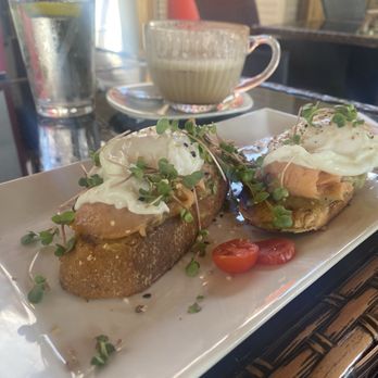 Crepes Tea House - Smoked salmon and poached egg - Modern European Near Me - Southwick, Massachusetts