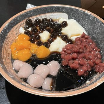 Honey D Cafe - Taiwanese Near Me - Davis, California