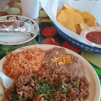 Tacos El Mexicano - Carnitas plate with rice and beans - Mexican Near Me - Topeka, Kansas Tacos El Mexicano - Carnitas plate with rice and beans - Mexican Near Me - Topeka, Kansas