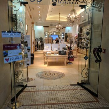 Brighton - Lake Grove - Looking in - Accessories Near Me - Lake Grove, New York Brighton - Lake Grove - Looking in - Accessories Near Me - Lake Grove, New York