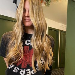 Alie Parsley Hair