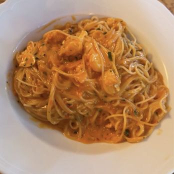 Contessa Miami - Spicy Lobster Capellini - Italian Near Me - Miami, Florida Contessa Miami - Spicy Lobster Capellini - Italian Near Me - Miami, Florida