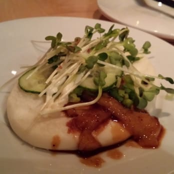 Oiistar - Pork belly bun - Asian Fusion Near Me - Chicago, Illinois Oiistar - Pork belly bun - Asian Fusion Near Me - Chicago, Illinois