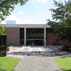 Biblioteca Dr. Jorge Villalobos Padilla, S.J