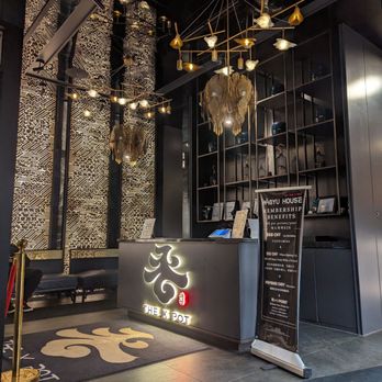 Wagyu House - Beautiful interior - Hot Pot Near Me - Chicago, Illinois Wagyu House - Beautiful interior - Hot Pot Near Me - Chicago, Illinois