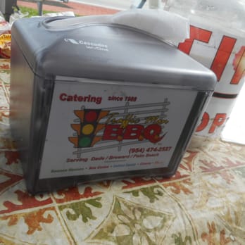 Traffic Man BBQ - Caterers Near Me - Davie, Florida