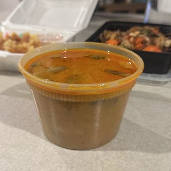 Thai Table - Yellow curry - Thai Near Me - Grand Rapids, Michigan